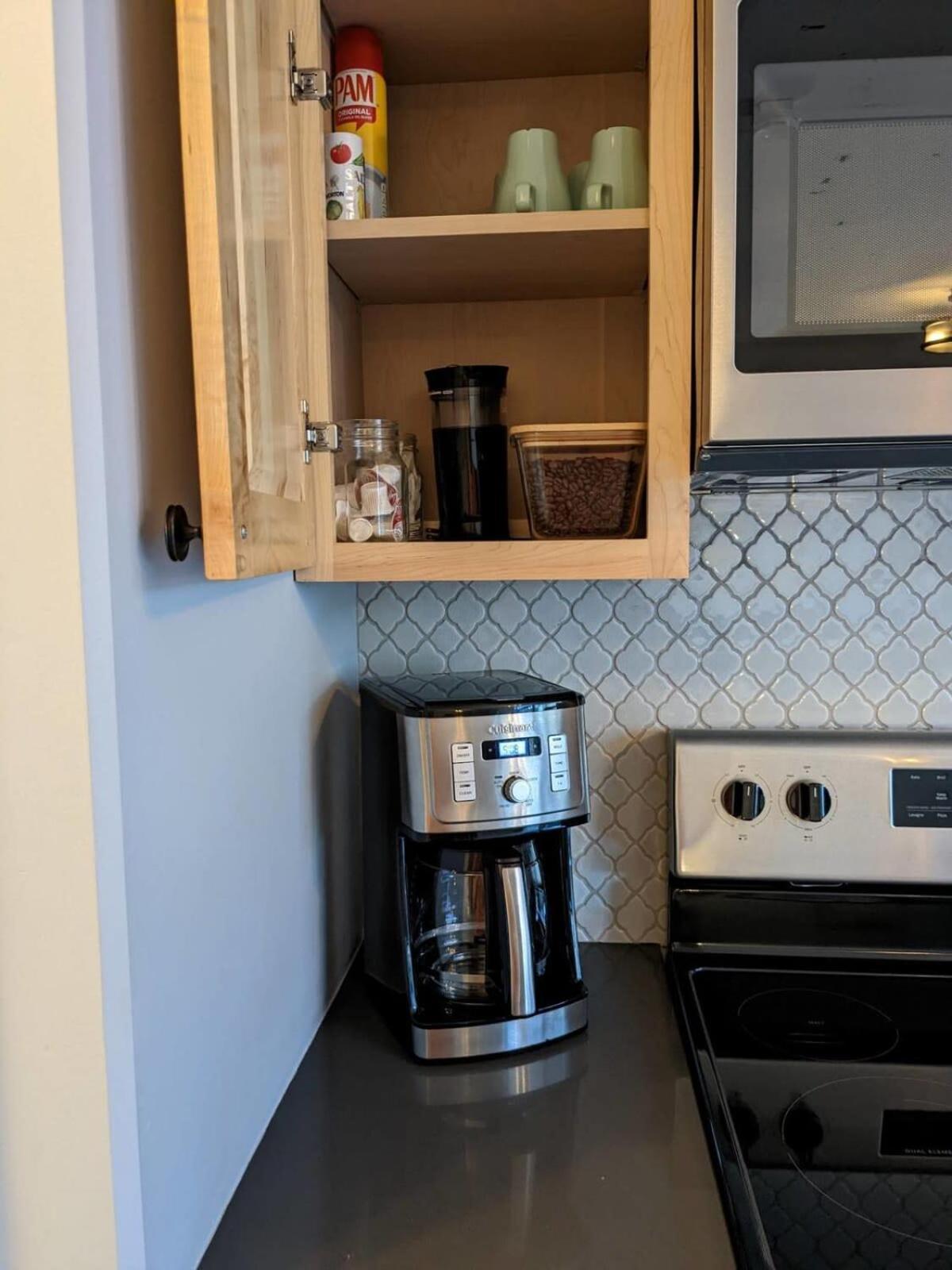 Condo On State Hospital Grounds! Traverse City Ngoại thất bức ảnh